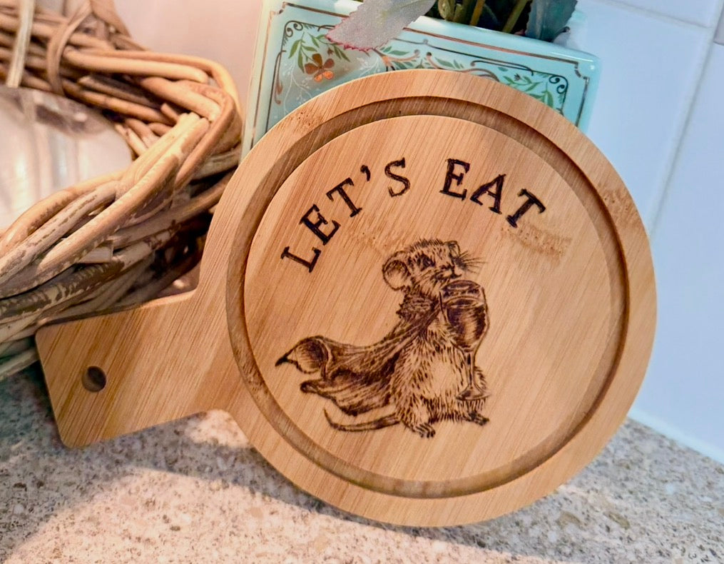 Hand woodburnt mouse serving board